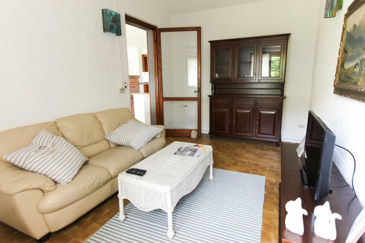 La Petite Maison Villa Sirmione Luaran gambar