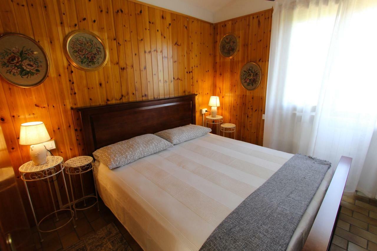 La Petite Maison Villa Sirmione Luaran gambar